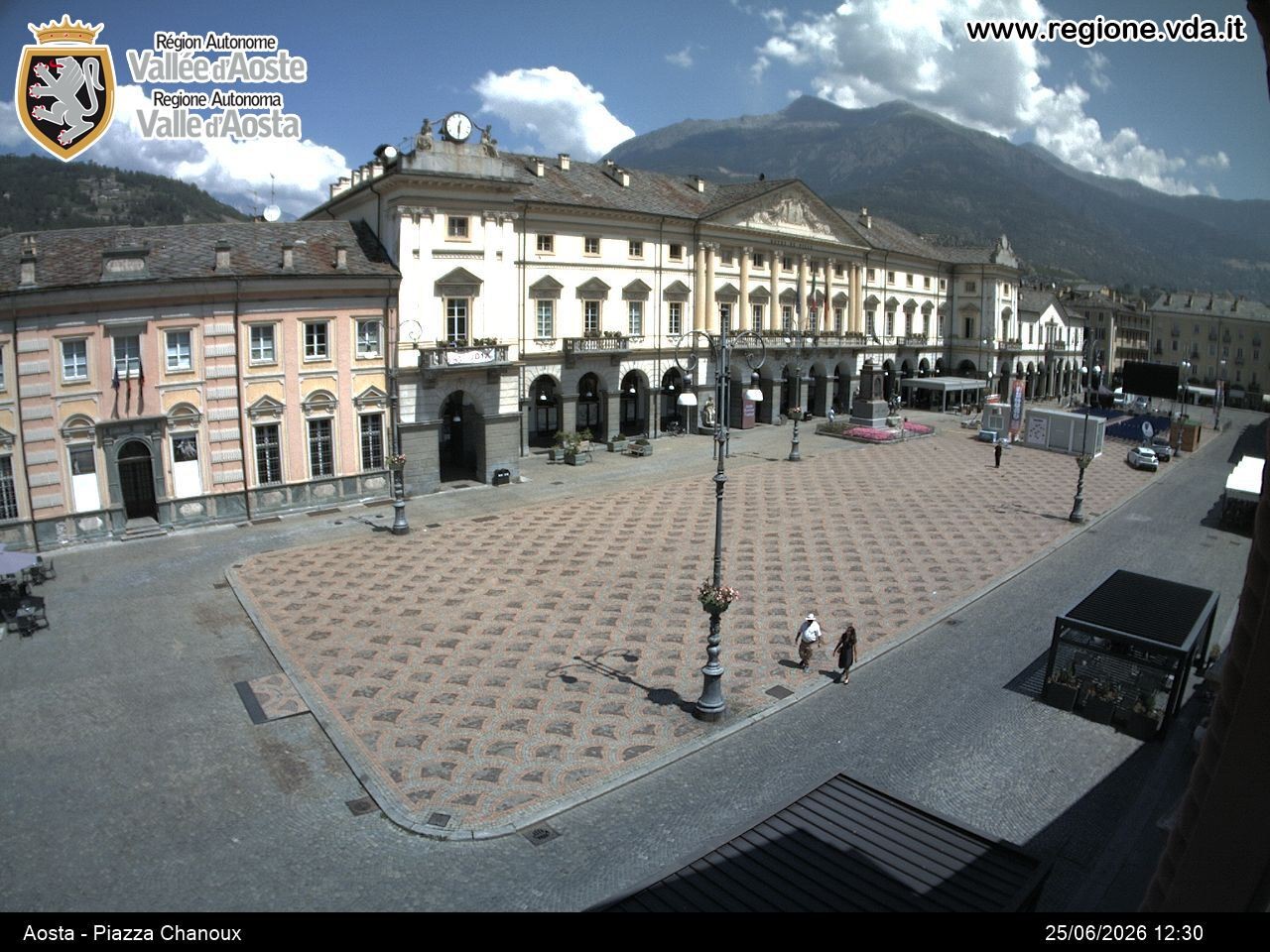 Archived image Webcam Aosta, Piazza Emile Chanoux