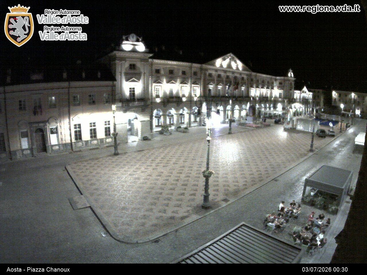 Archived image Webcam Aosta, Piazza Emile Chanoux