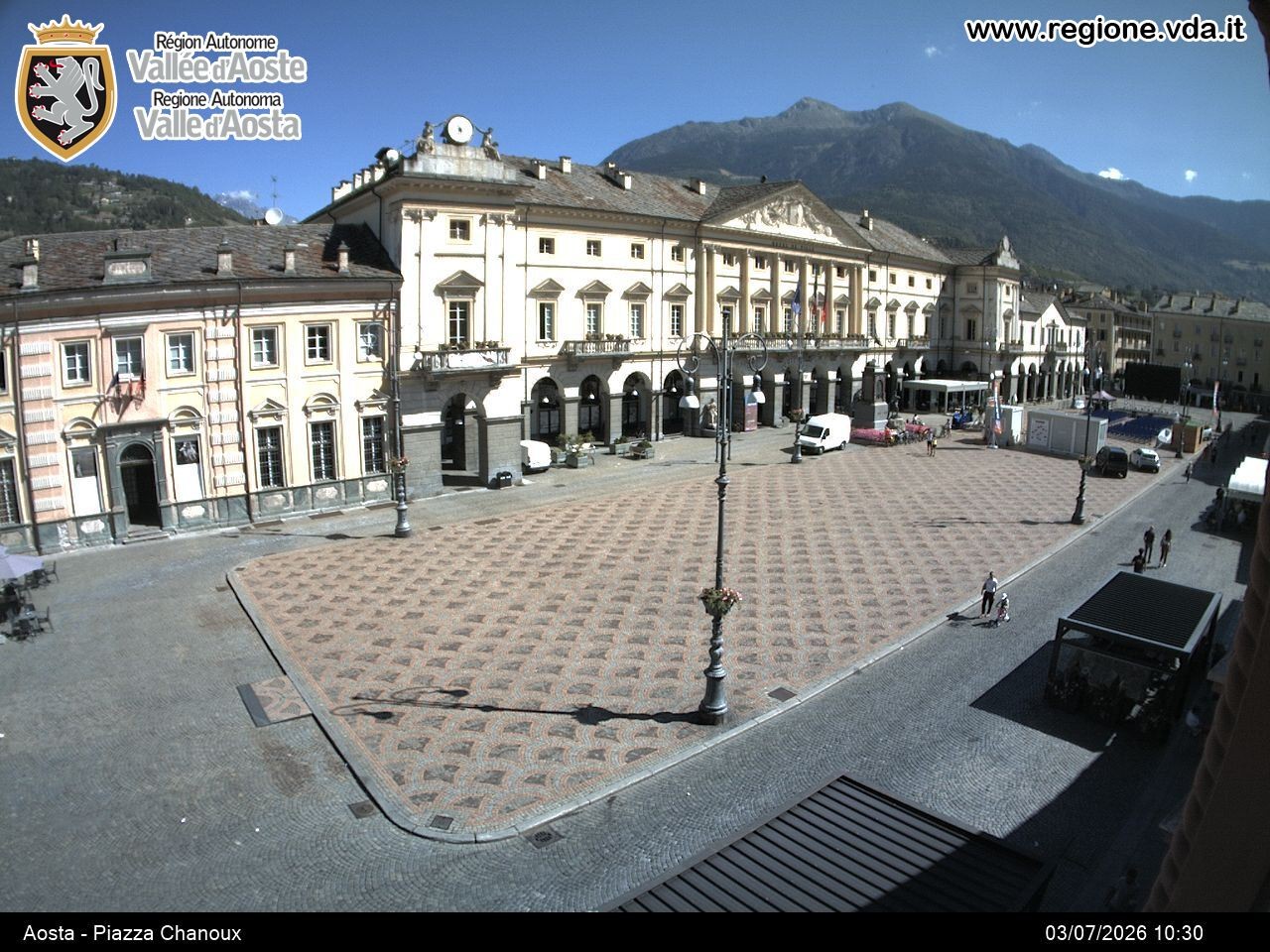 Archived image Webcam Aosta, Piazza Emile Chanoux