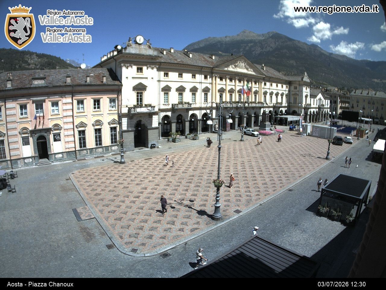 Archived image Webcam Aosta, Piazza Emile Chanoux