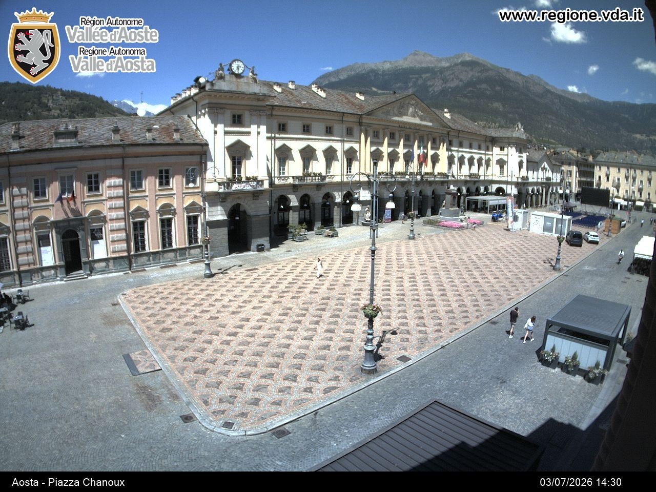 Archived image Webcam Aosta, Piazza Emile Chanoux