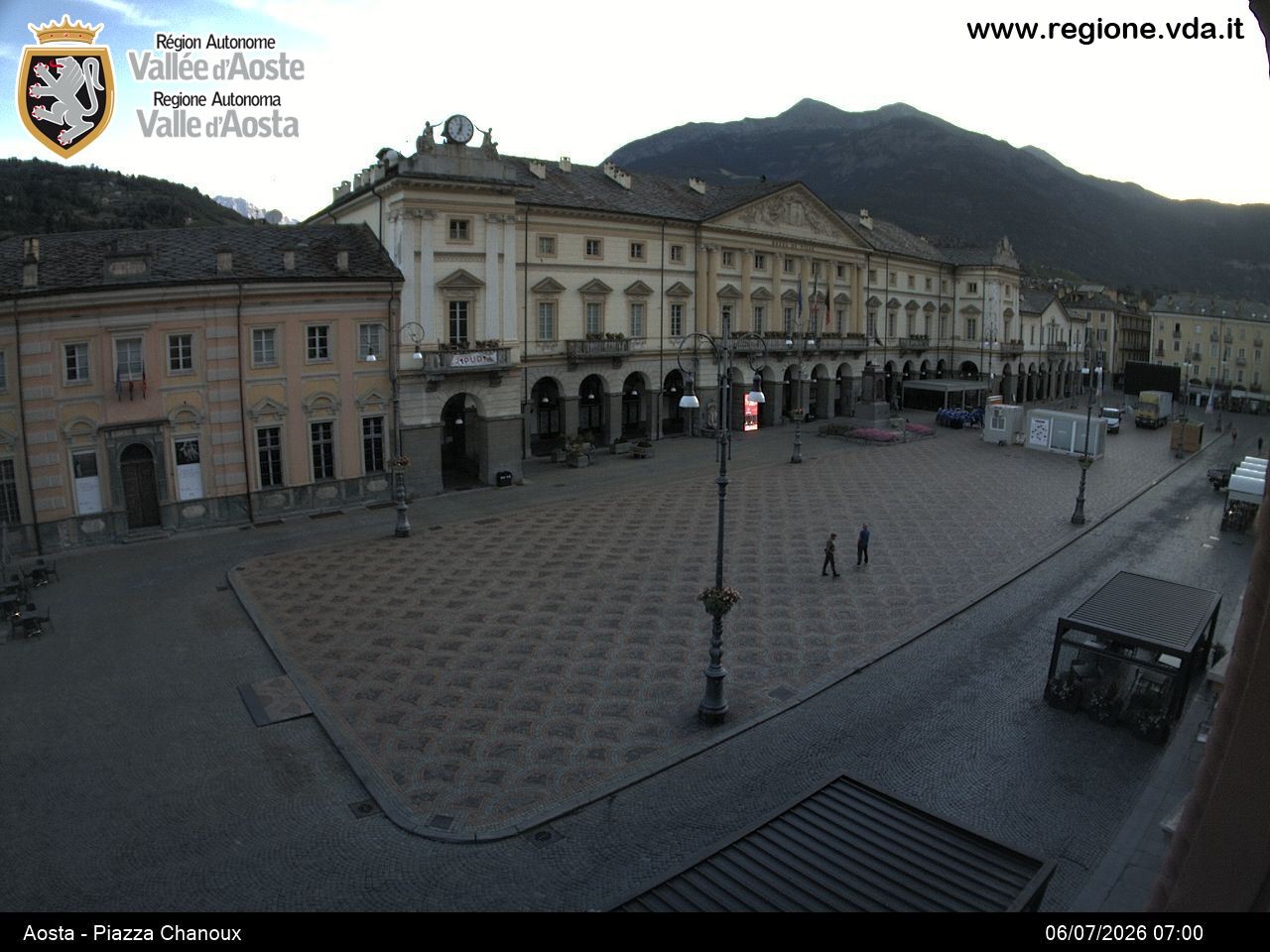 Archived image Webcam Aosta, Piazza Emile Chanoux