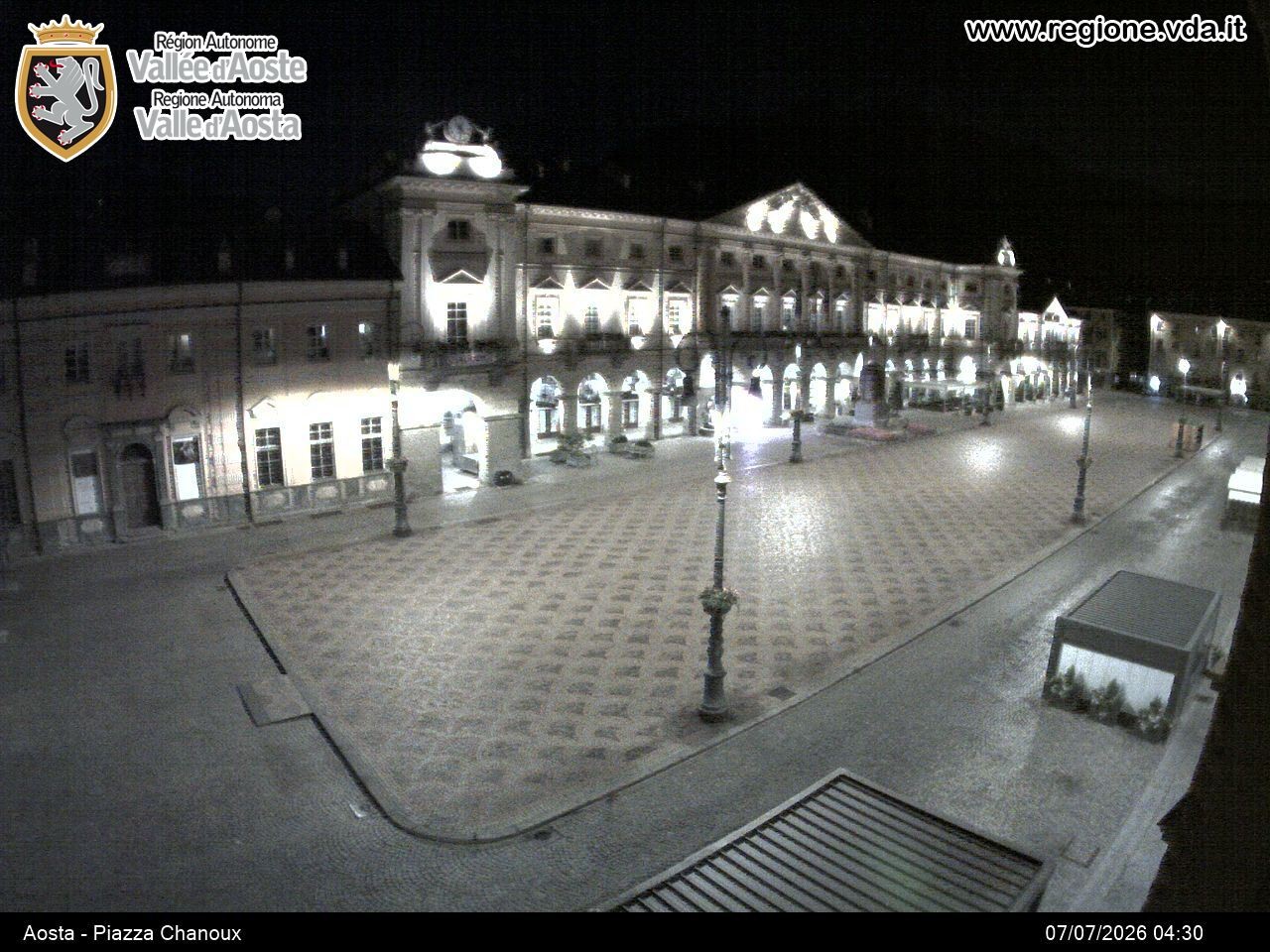 Archiv Foto Webcam Piazza Emile Chanoux, Aosta