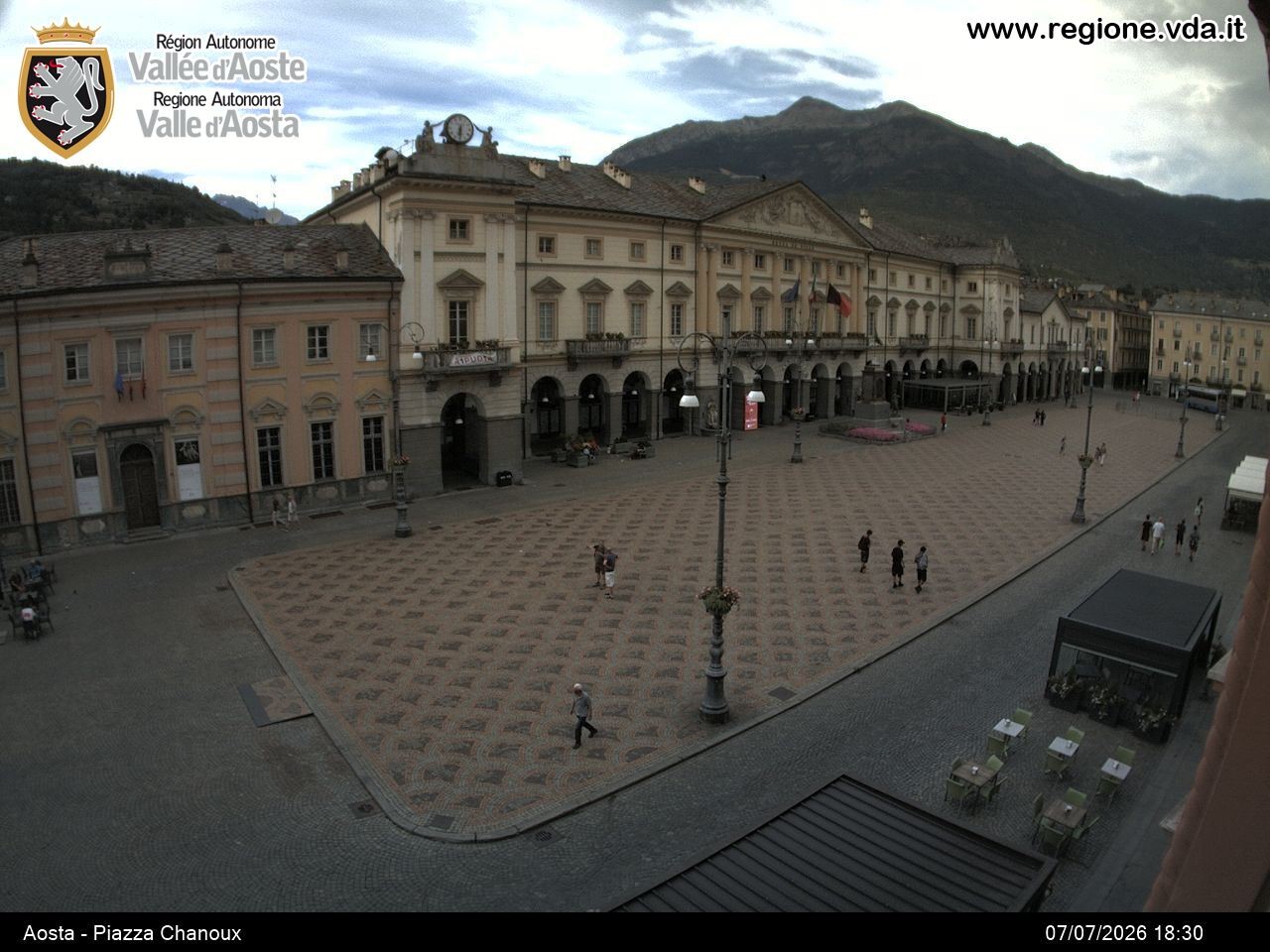 Archiv Foto Webcam Piazza Emile Chanoux, Aosta