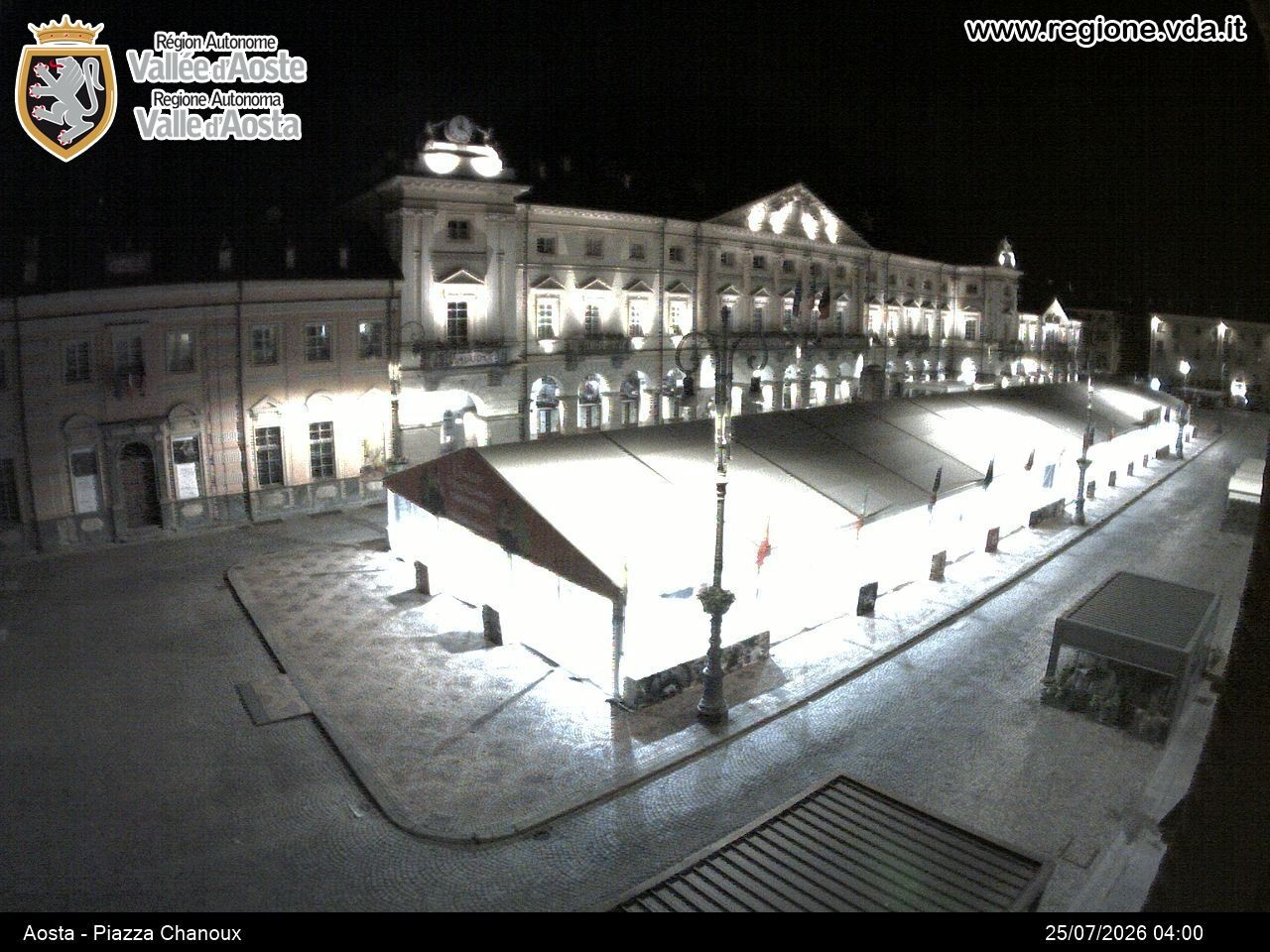 Archiv Foto Webcam Piazza Emile Chanoux, Aosta