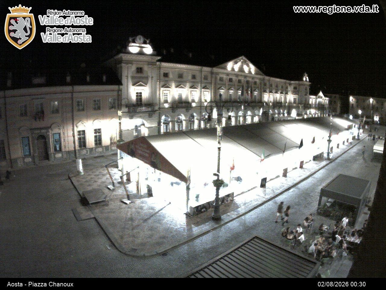 Archiv Foto Webcam Piazza Emile Chanoux, Aosta