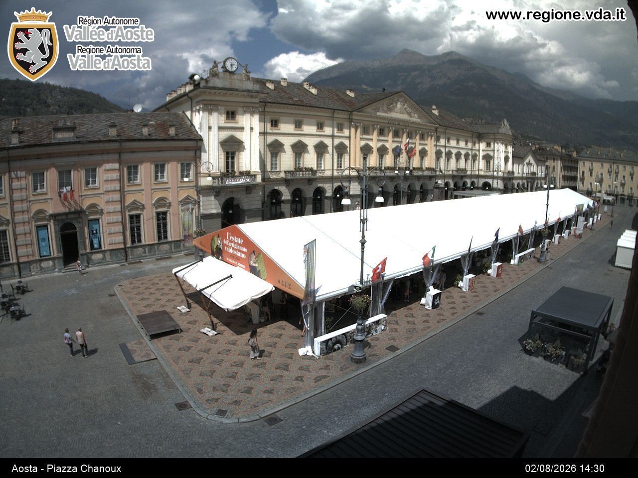 Archiv Foto Webcam Piazza Emile Chanoux, Aosta