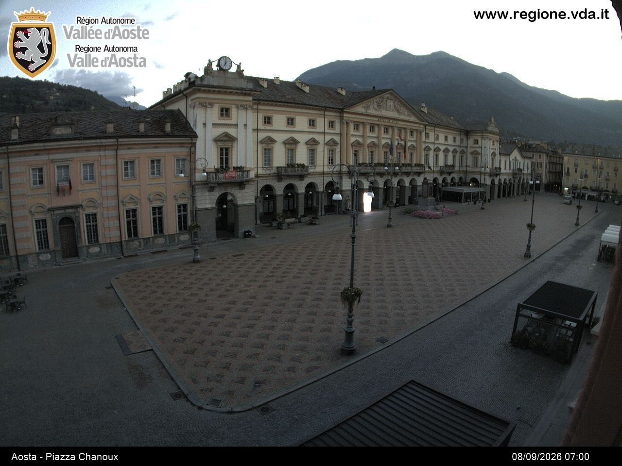 Archived image Webcam Aosta, Piazza Emile Chanoux
