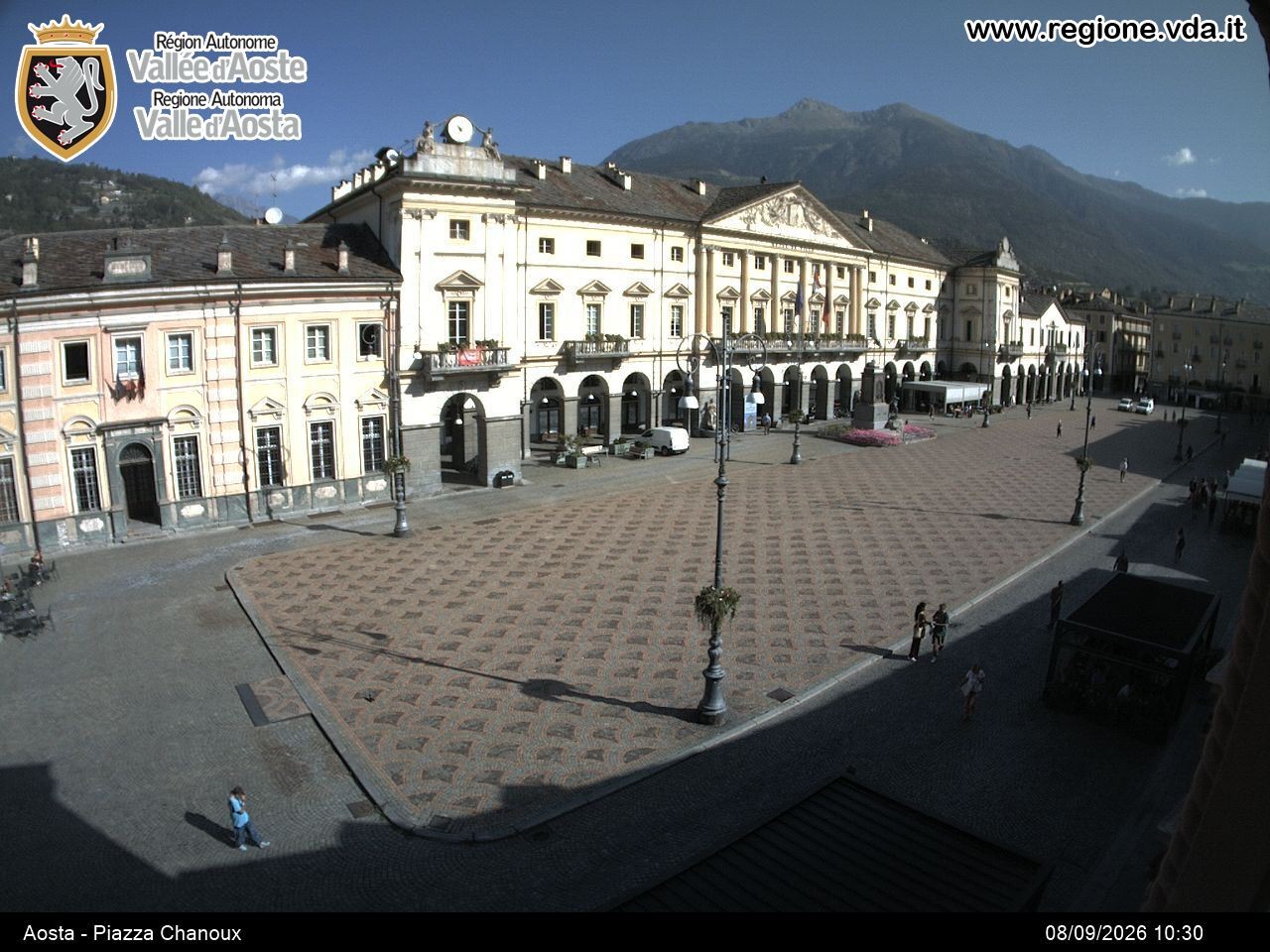 Archived image Webcam Aosta, Piazza Emile Chanoux