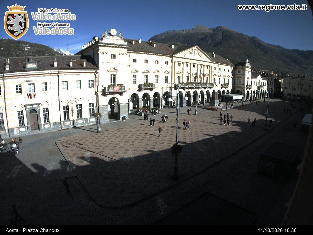 Archived image Webcam Aosta, Piazza Emile Chanoux
