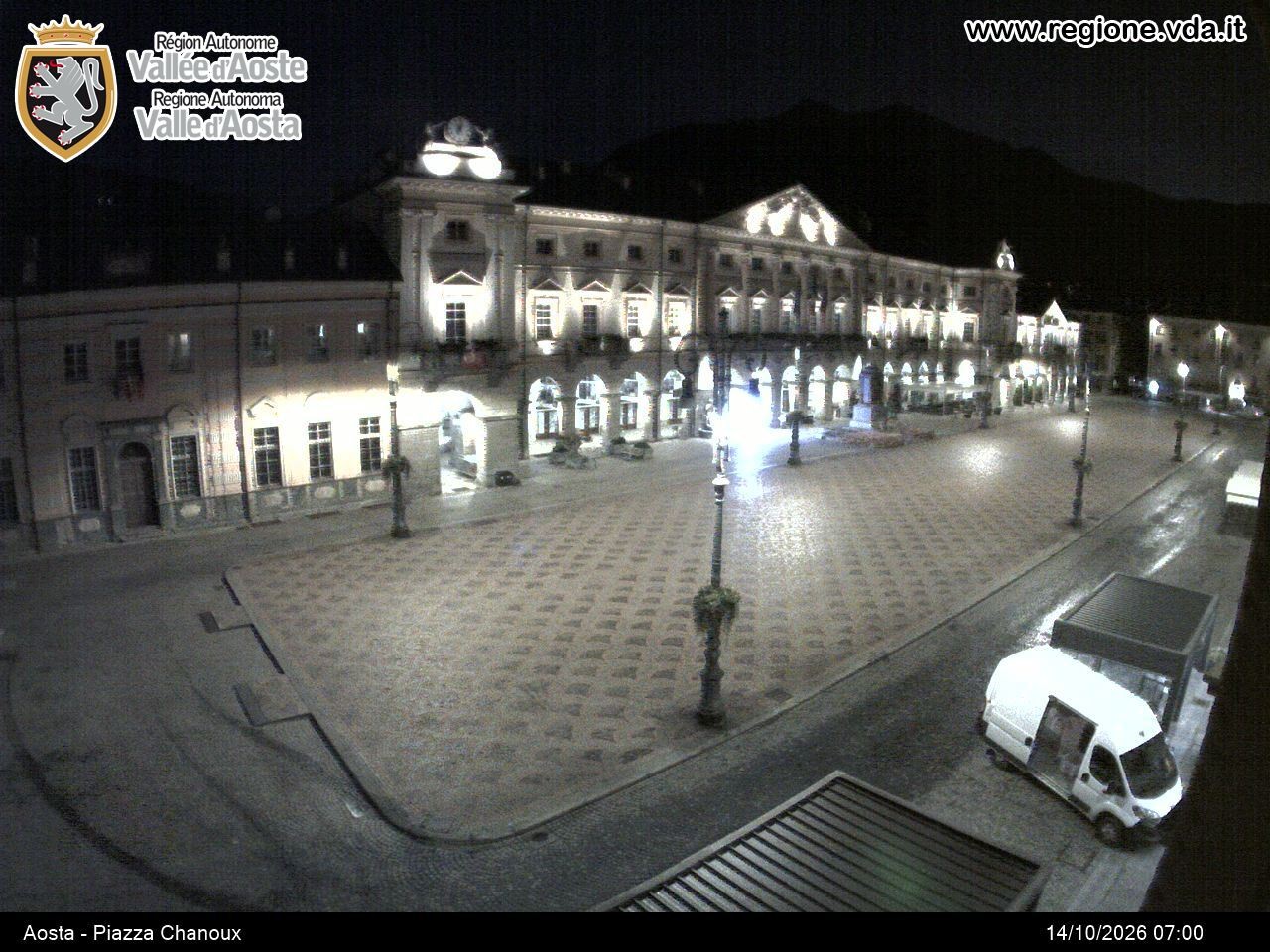 Archived image Webcam Aosta, Piazza Emile Chanoux