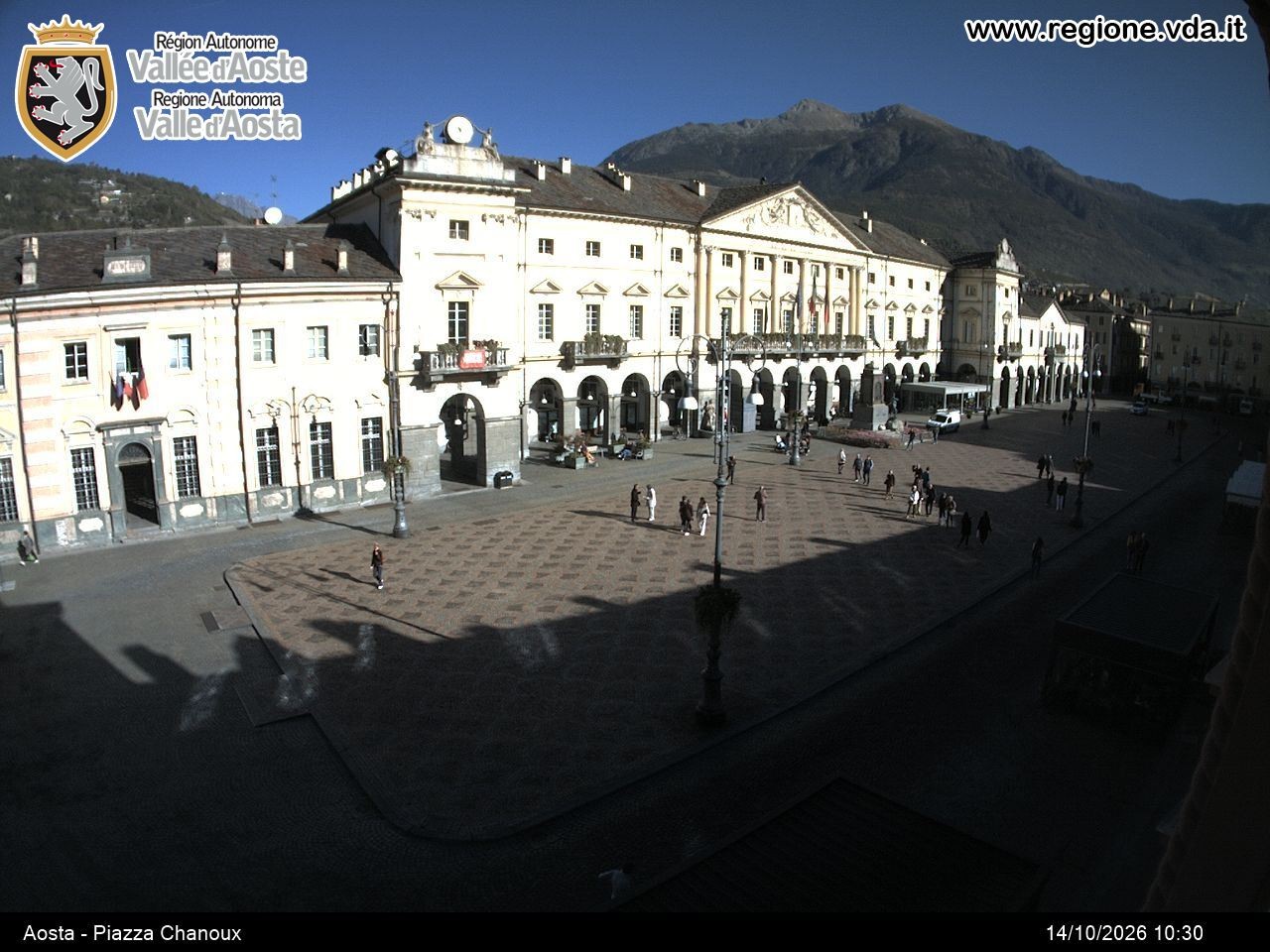 Archived image Webcam Aosta, Piazza Emile Chanoux