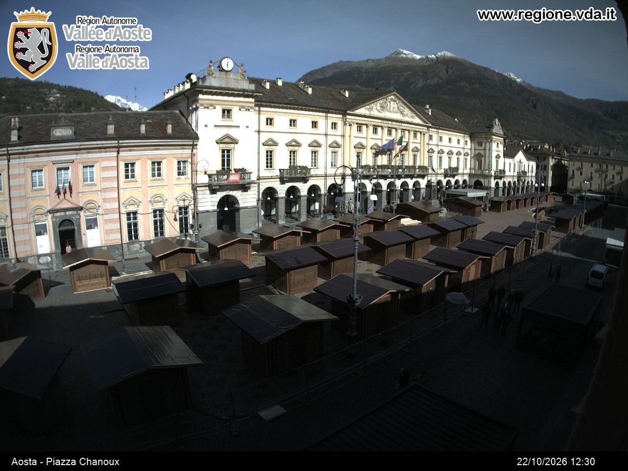 Archiv Foto Webcam Piazza Emile Chanoux, Aosta