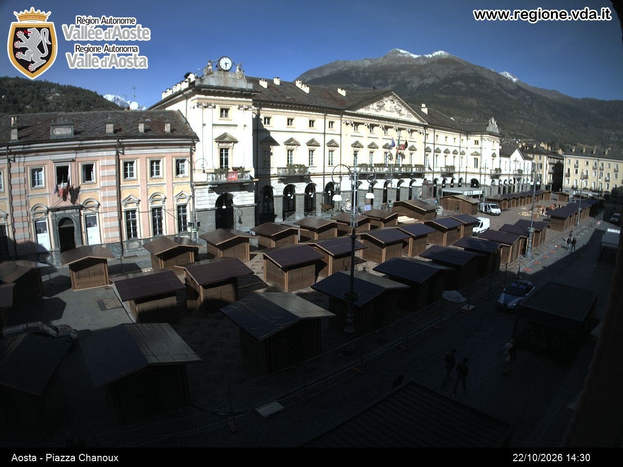 Archiv Foto Webcam Piazza Emile Chanoux, Aosta