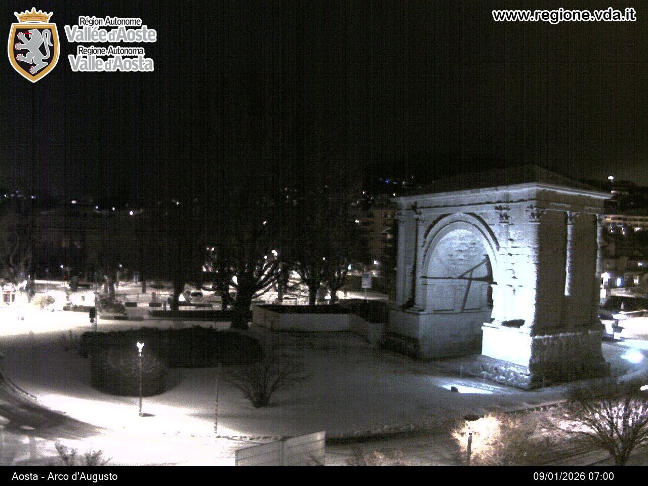 Archiv Foto Webcam Piazza Arco d'Augusto, Aosta