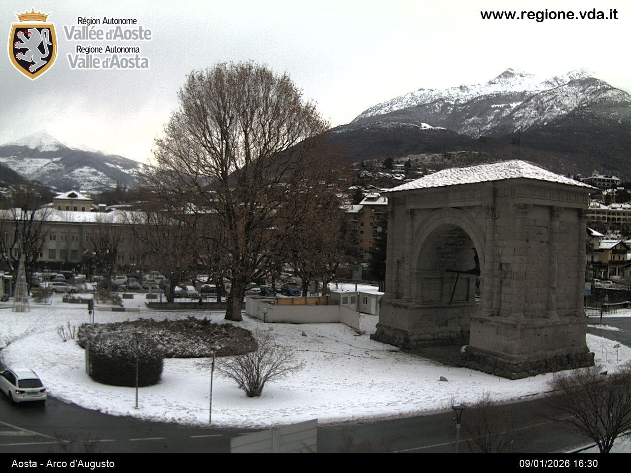 Archiv Foto Webcam Piazza Arco d'Augusto, Aosta
