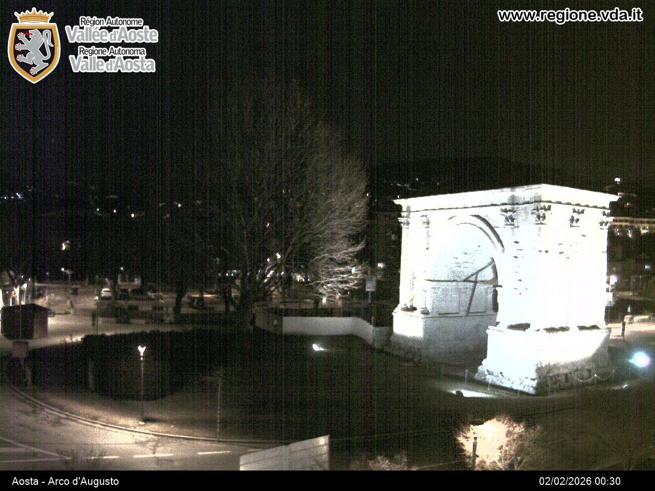 Archiv Foto Webcam Piazza Arco d'Augusto, Aosta