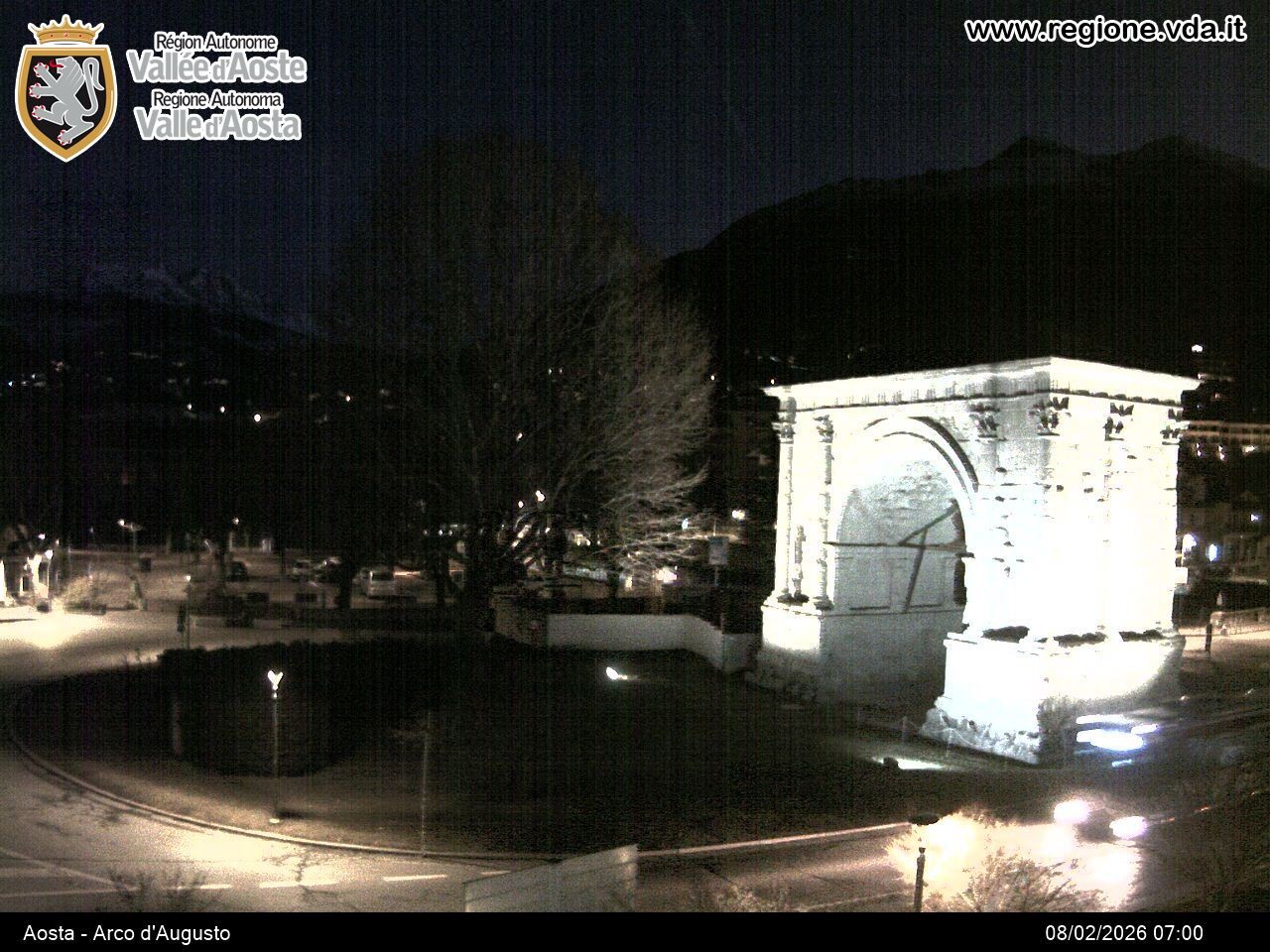 Archiv Foto Webcam Piazza Arco d'Augusto, Aosta