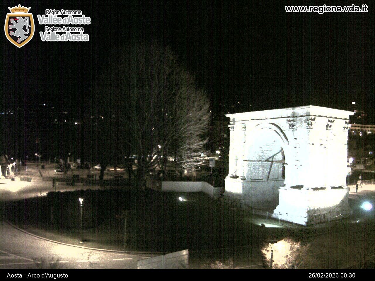 Archived image Webcam Aosta, Piazza Arco d'Augusto
