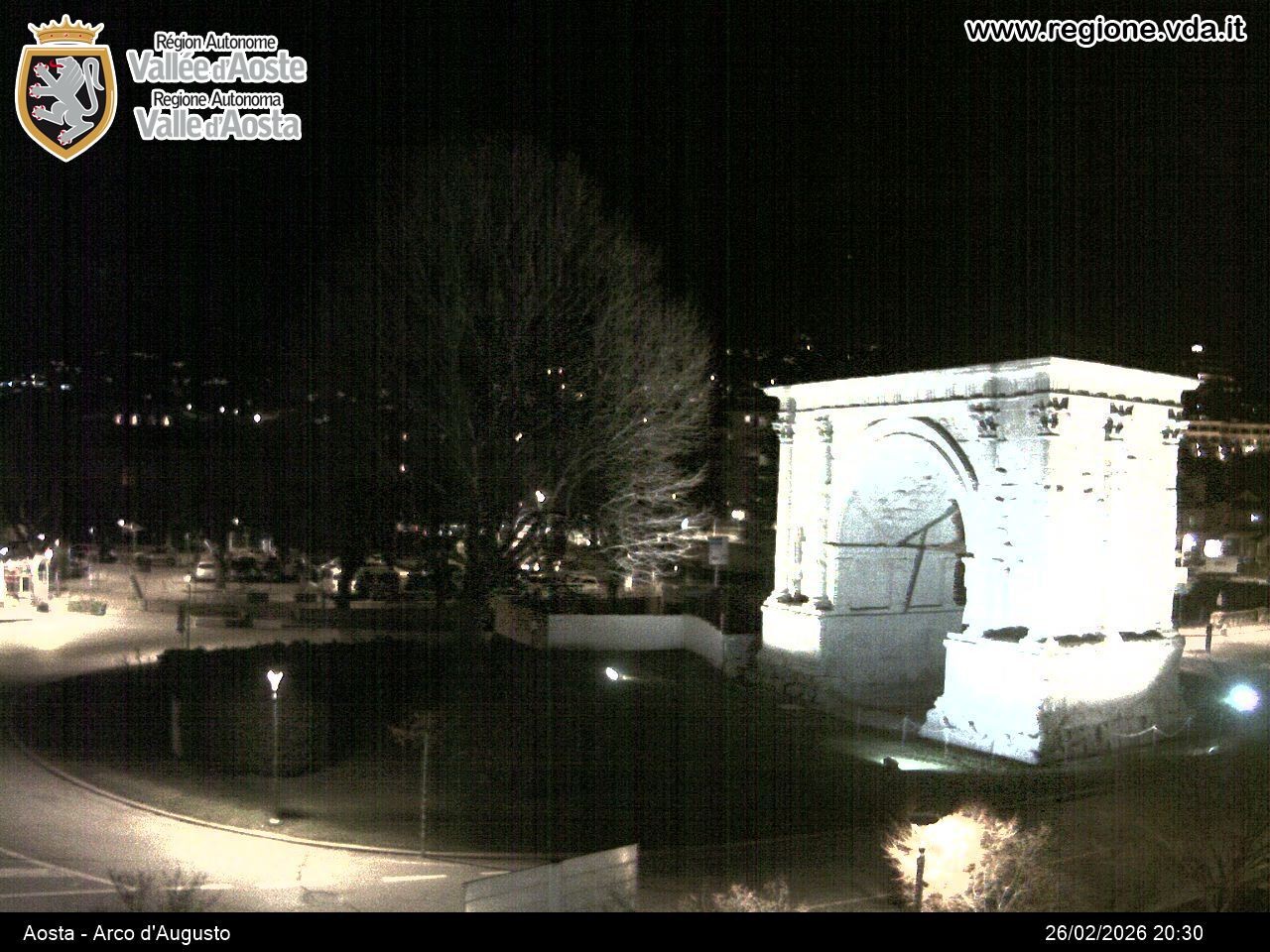 Archived image Webcam Aosta, Piazza Arco d'Augusto