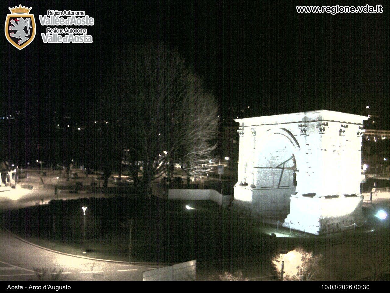 Archiv Foto Webcam Piazza Arco d'Augusto, Aosta
