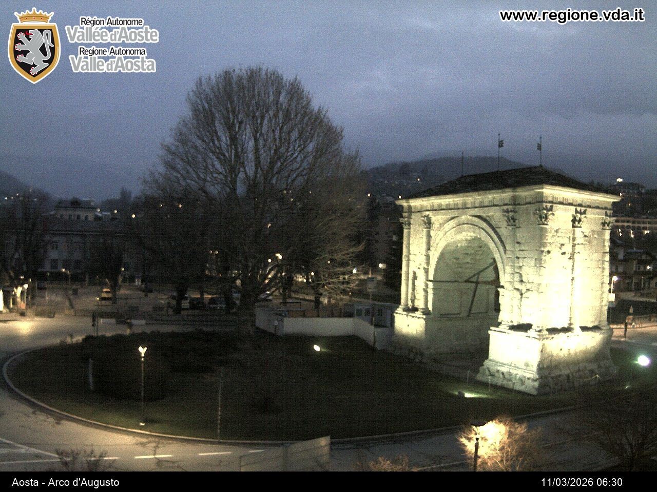 Archiv Foto Webcam Piazza Arco d'Augusto, Aosta