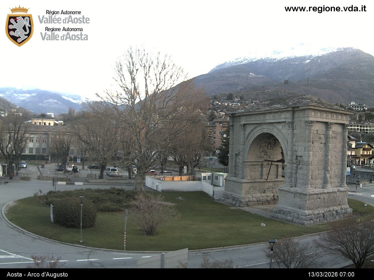 Archiv Foto Webcam Piazza Arco d'Augusto, Aosta