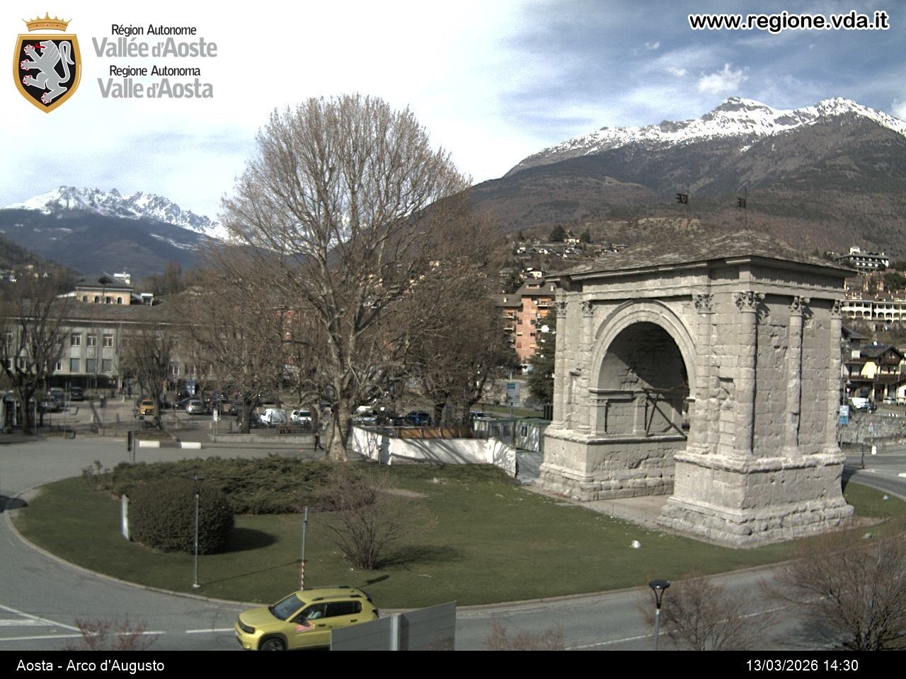 Archiv Foto Webcam Piazza Arco d'Augusto, Aosta