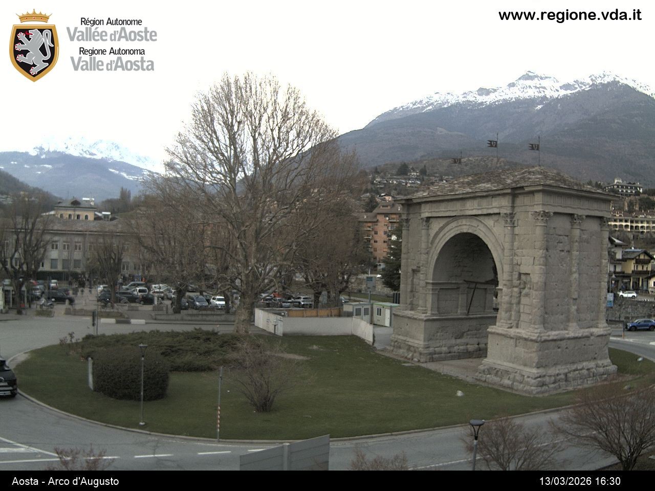 Archiv Foto Webcam Piazza Arco d'Augusto, Aosta