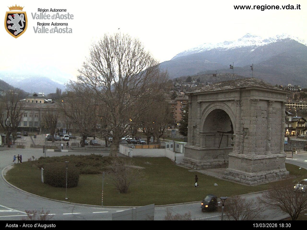 Archiv Foto Webcam Piazza Arco d'Augusto, Aosta