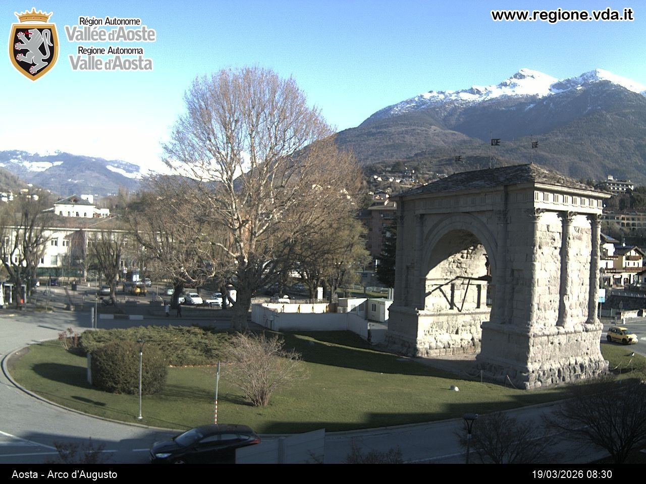 Archiv Foto Webcam Piazza Arco d'Augusto, Aosta