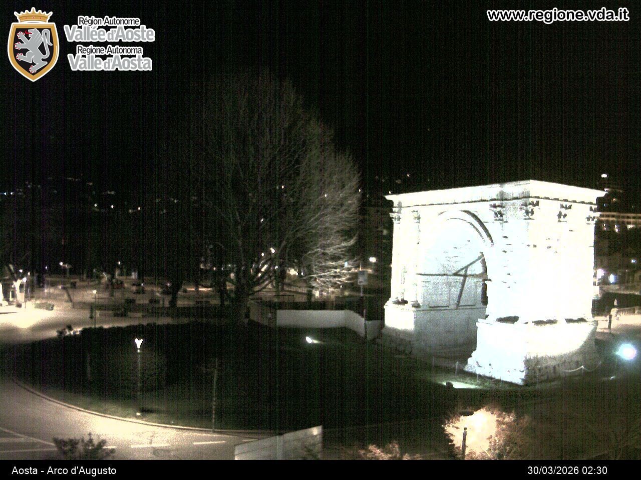 Archived image Webcam Aosta, Piazza Arco d'Augusto