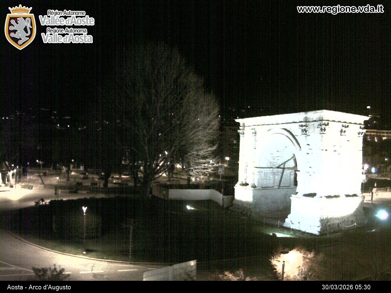 Archived image Webcam Aosta, Piazza Arco d'Augusto