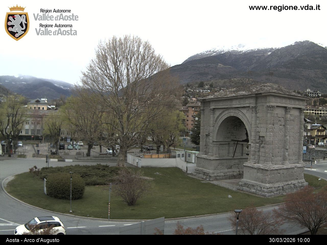 Archived image Webcam Aosta, Piazza Arco d'Augusto