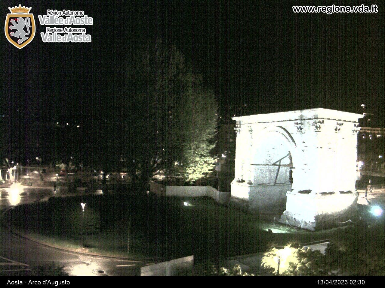 Archived image Webcam Aosta, Piazza Arco d'Augusto