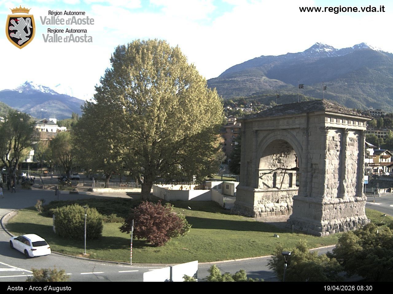Archiv Foto Webcam Piazza Arco d'Augusto, Aosta