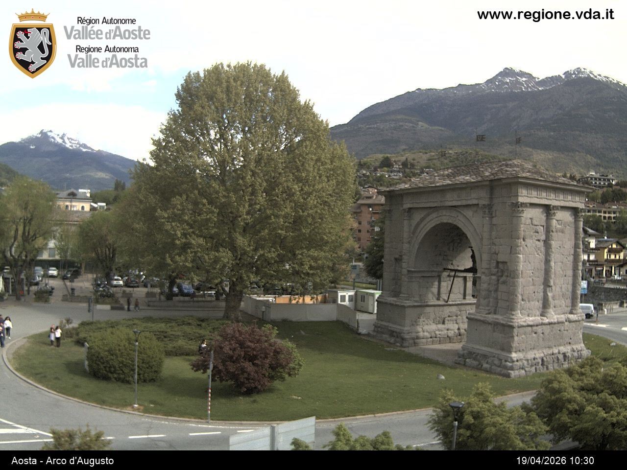 Archiv Foto Webcam Piazza Arco d'Augusto, Aosta