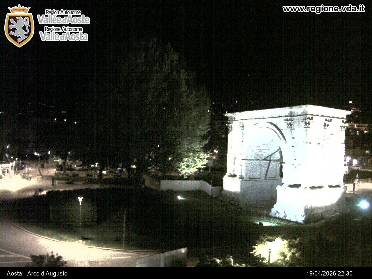 Archiv Foto Webcam Piazza Arco d'Augusto, Aosta
