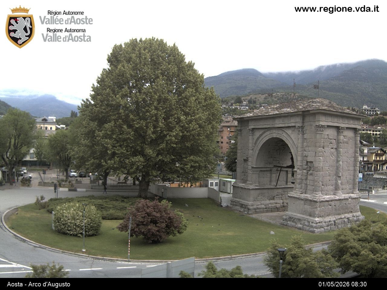 Archiv Foto Webcam Piazza Arco d'Augusto, Aosta