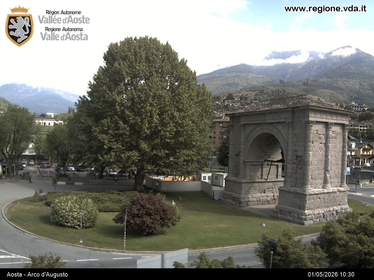Archived image Webcam Aosta, Piazza Arco d'Augusto