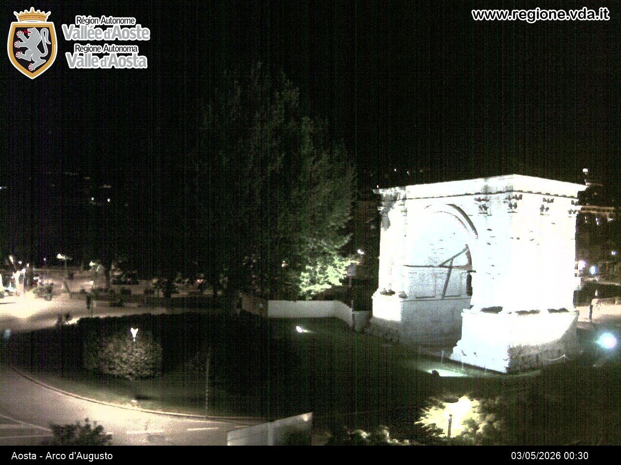 Archiv Foto Webcam Piazza Arco d'Augusto, Aosta