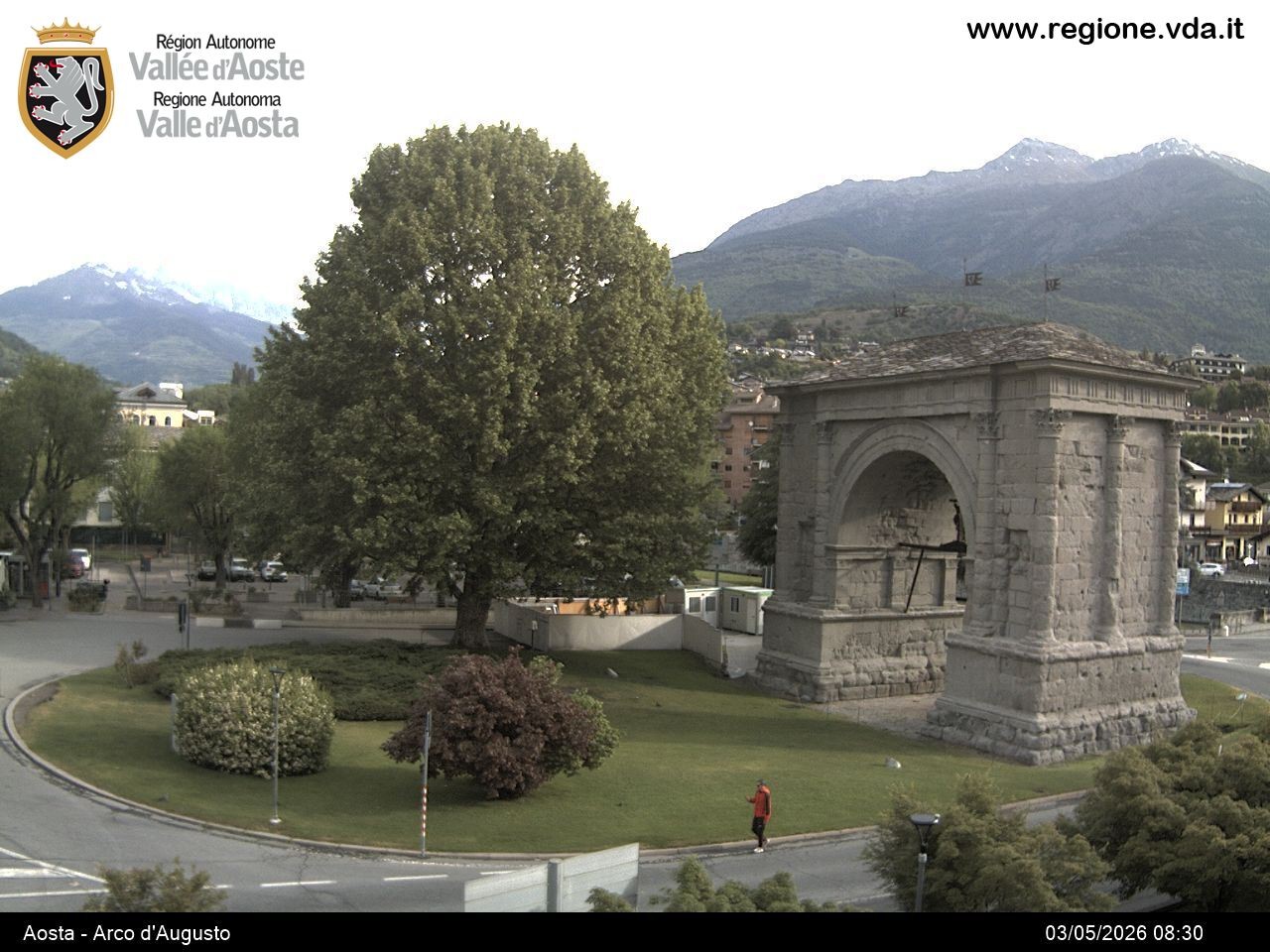 Archiv Foto Webcam Piazza Arco d'Augusto, Aosta