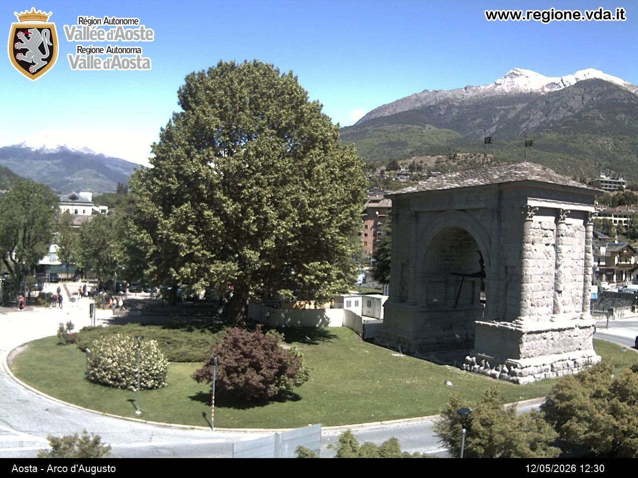 Archiv Foto Webcam Piazza Arco d'Augusto, Aosta