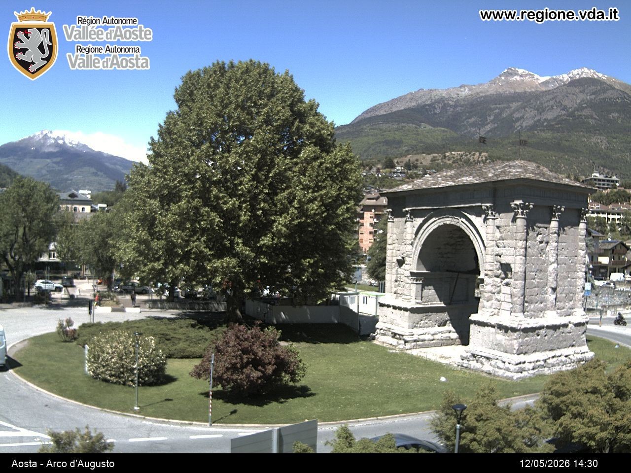 Archiv Foto Webcam Piazza Arco d'Augusto, Aosta