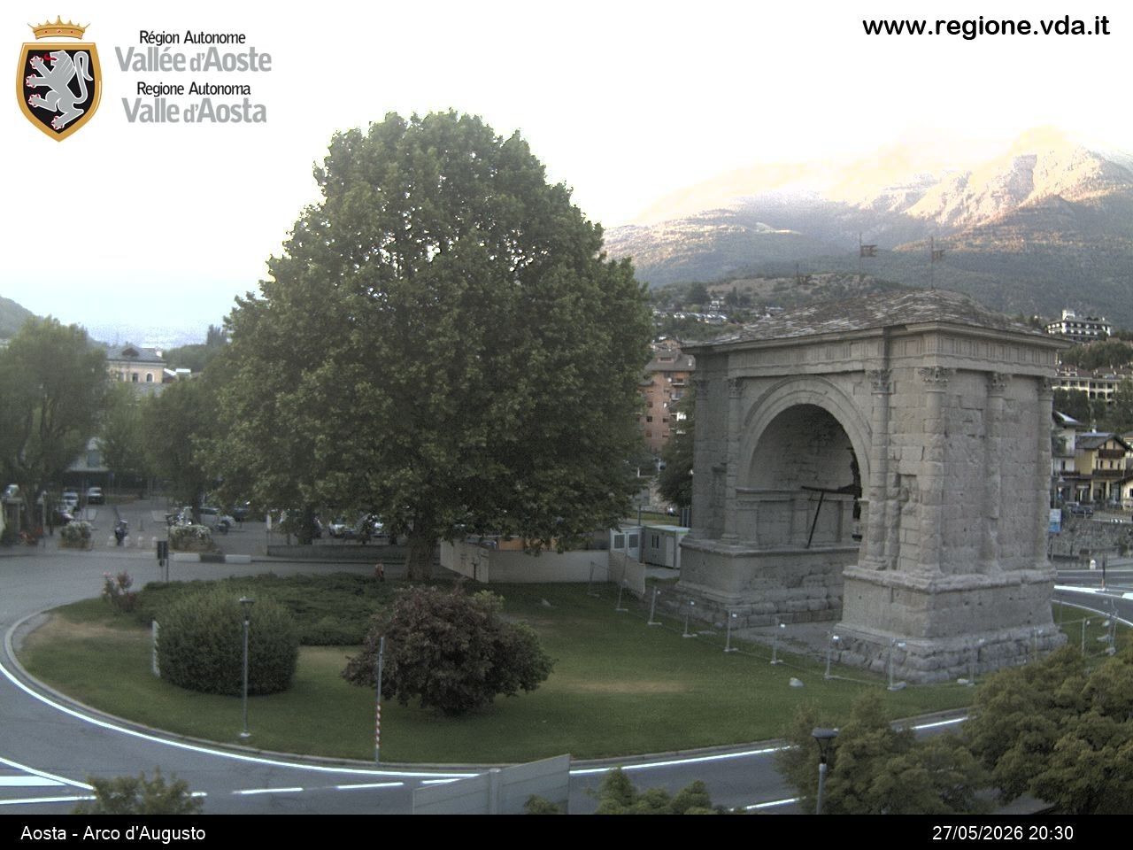 Archived image Webcam Aosta, Piazza Arco d'Augusto