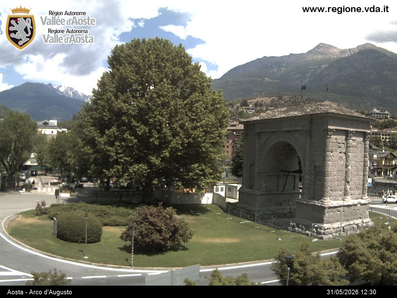 Archived image Webcam Aosta, Piazza Arco d'Augusto