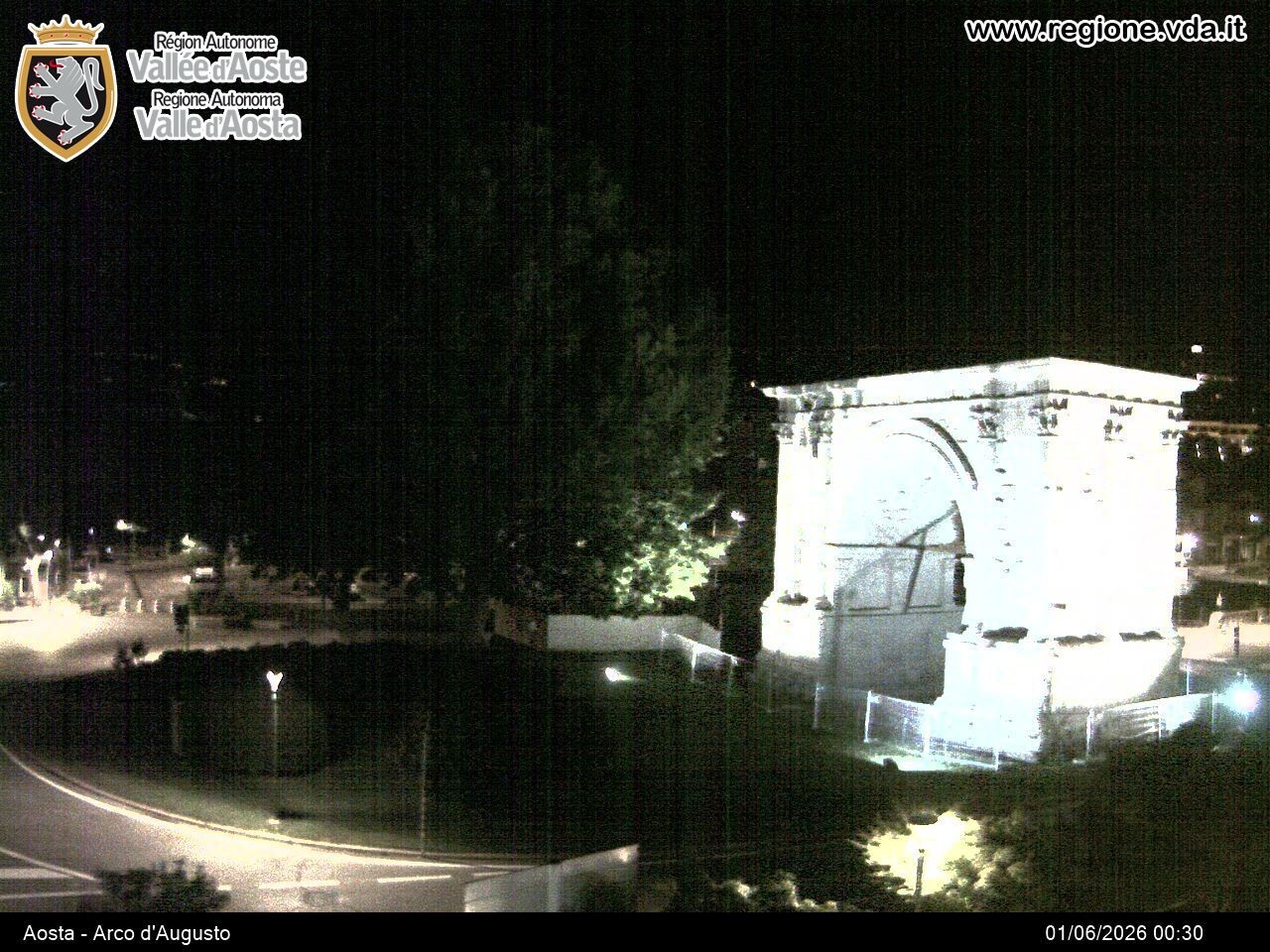 Archiv Foto Webcam Piazza Arco d'Augusto, Aosta