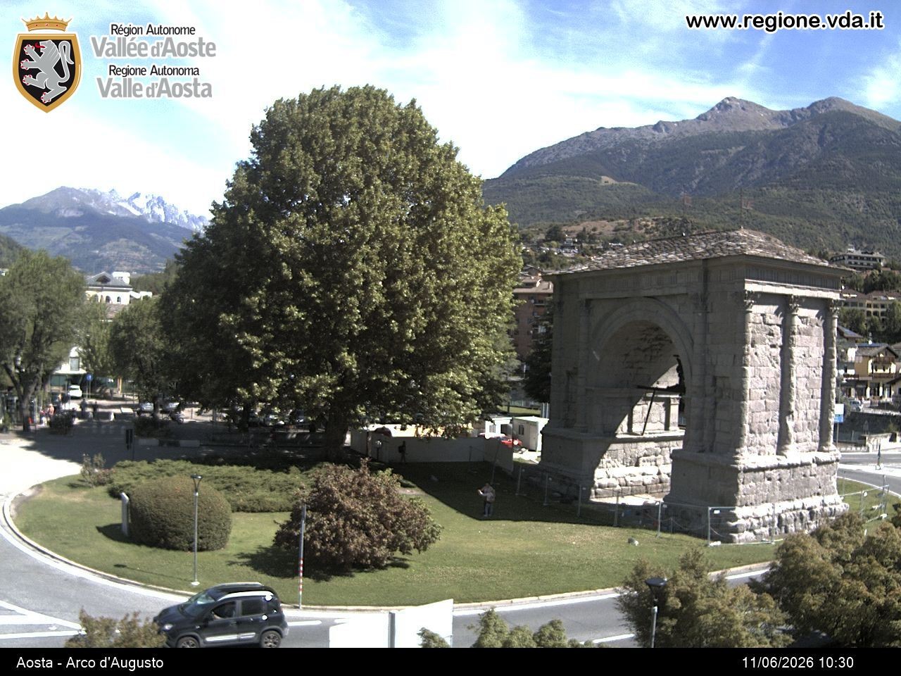 Archived image Webcam Aosta, Piazza Arco d'Augusto