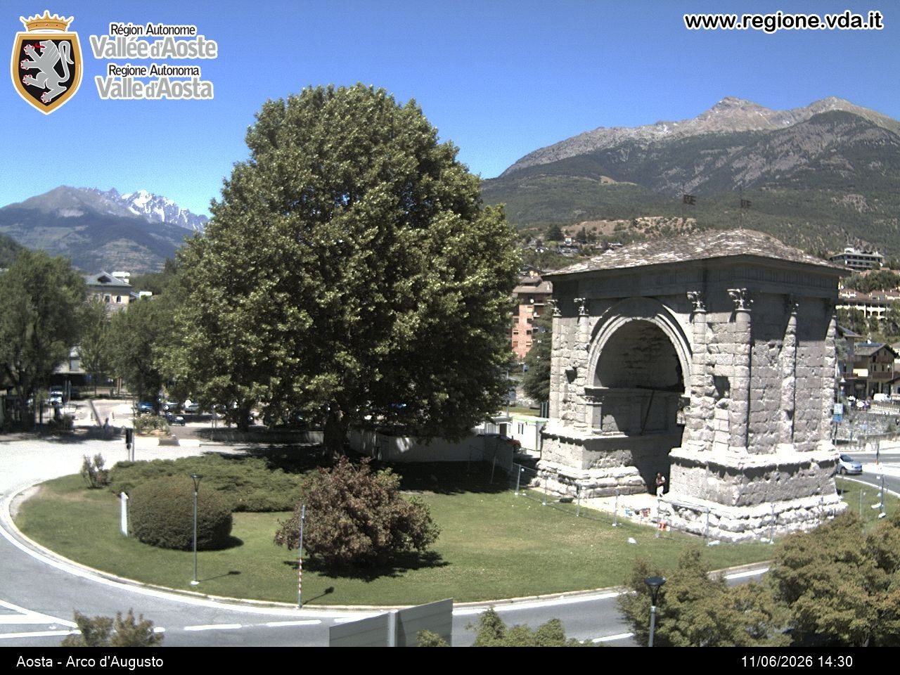 Archived image Webcam Aosta, Piazza Arco d'Augusto