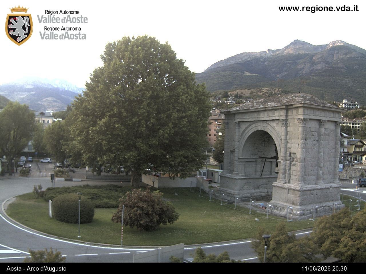 Archived image Webcam Aosta, Piazza Arco d'Augusto